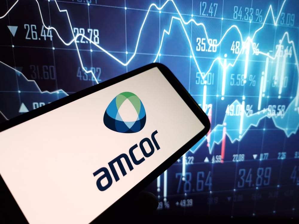 Amcor Plc phone plus data by- Piotr Swat vie Shutterstock